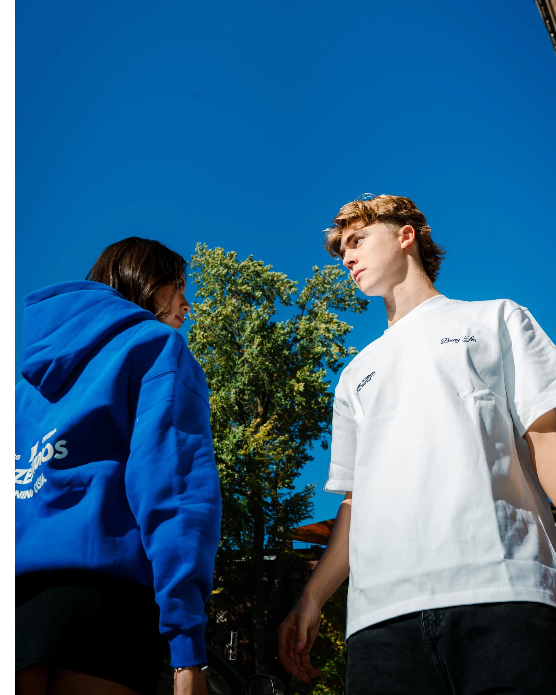 Breezy Szn Hoodie Klein Blue — lifestyle 3